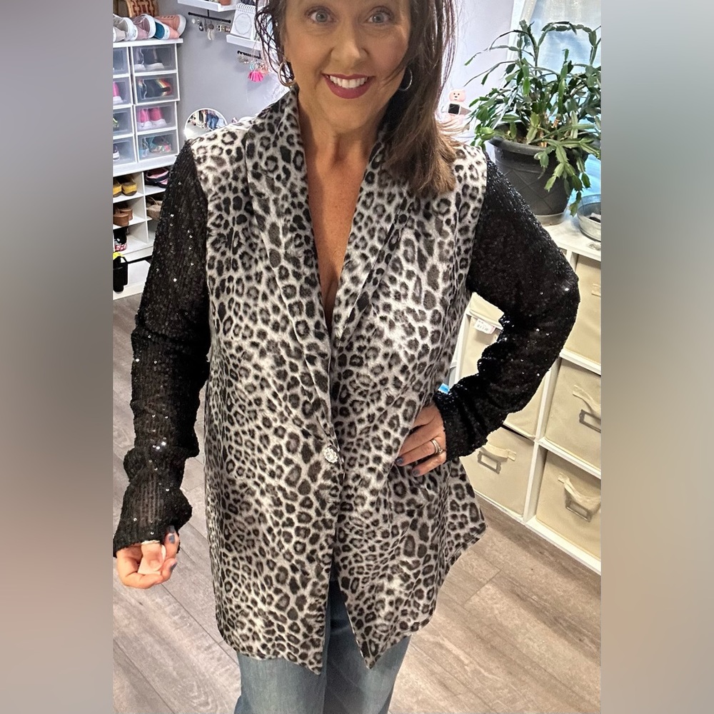 Leopard Print Jacket - image 1